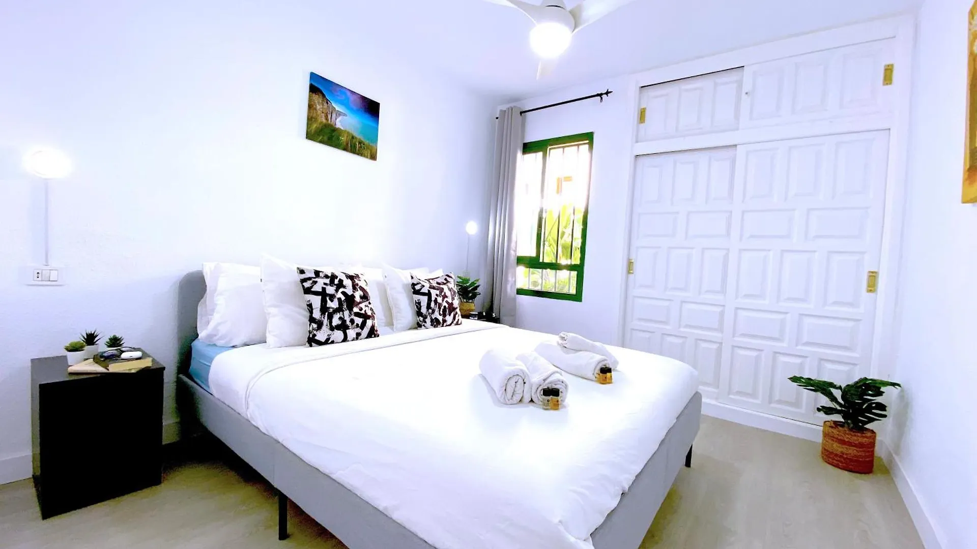 Tropicalidays Sunset Palm Apartment Costa Del Silencio Spain